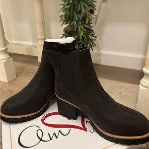 Elegant Black Ankle Booties